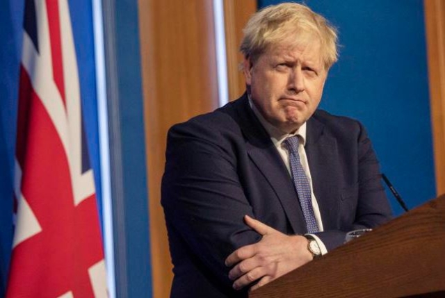 Boris Johnson hará cambios en su Gobierno interno tras polémicas