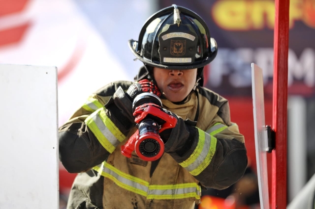 Entre fuego y rescates: ¡Feliz día del bombero!