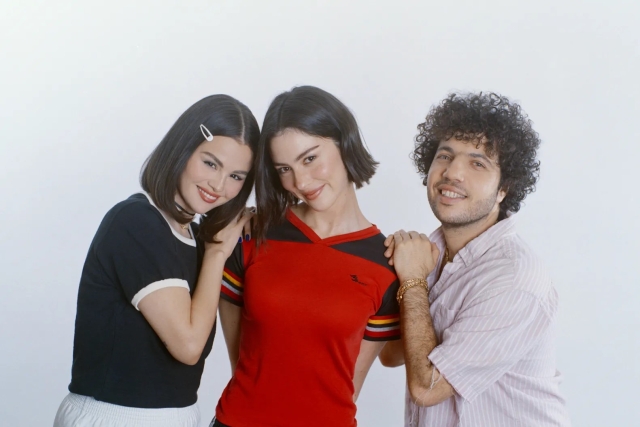 Selena Gomez, Benny Blanco y Gracie Abrams lanzan ‘Call Me When You Break Up’