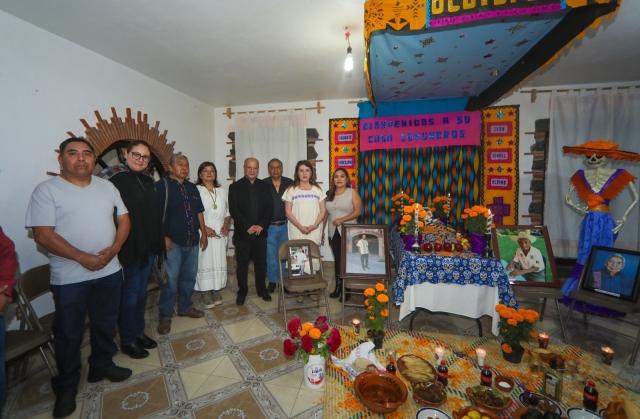 Comparte Margarita González riqueza cultural de &#039;ofrendas nuevas&#039; de Ocotepec con el embajador de Marruecos