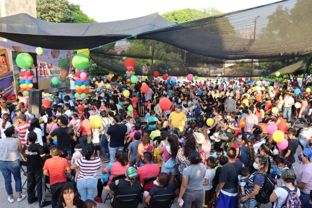 Festeja Ayuntamiento de Jiutepec a niñas y a niños
