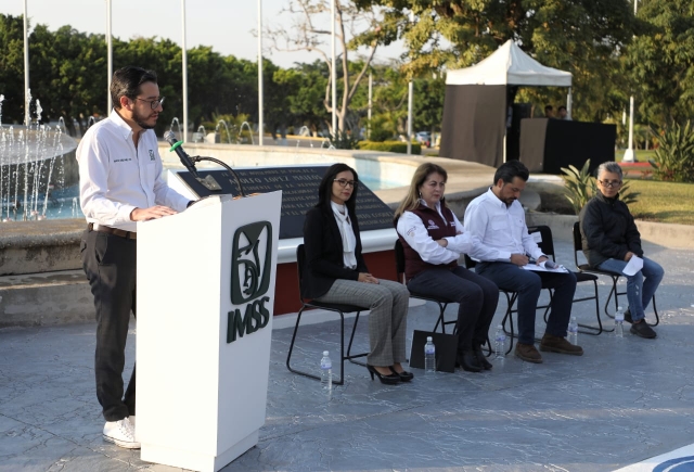 Lotería Nacional conmemora 80 años del IMSS al cuidado de la salud del pueblo de México