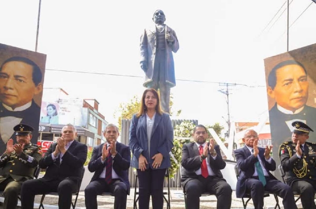 Conmemora gobierno de Morelos 219 años del nacimiento de Benito Juárez