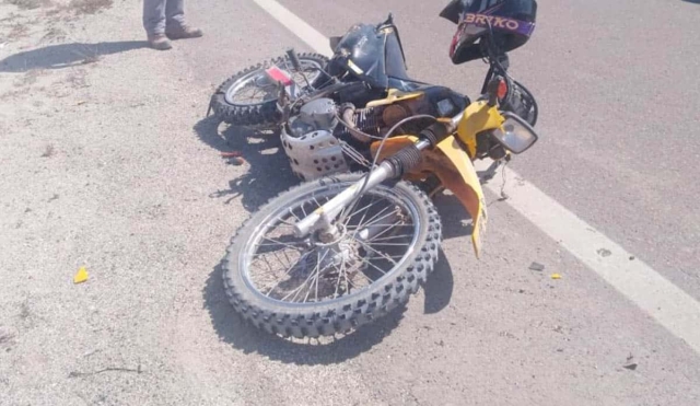 Fallece motociclista al derrapar en Coatlán del Río