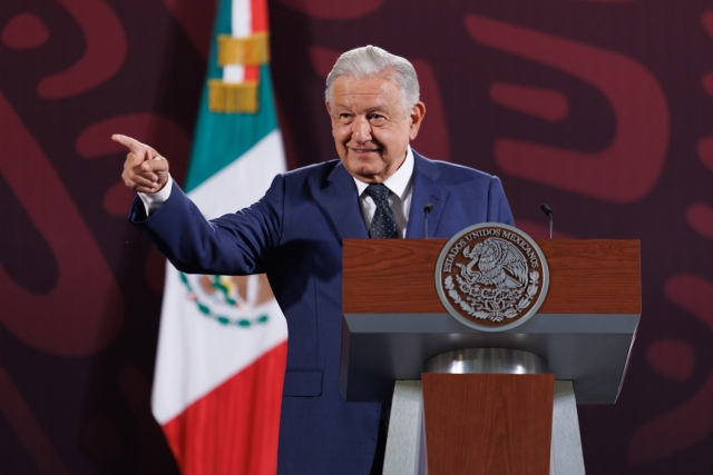 AMLO pide a los 5 más ricos de México su opinión sobre la sobrerrepresentación