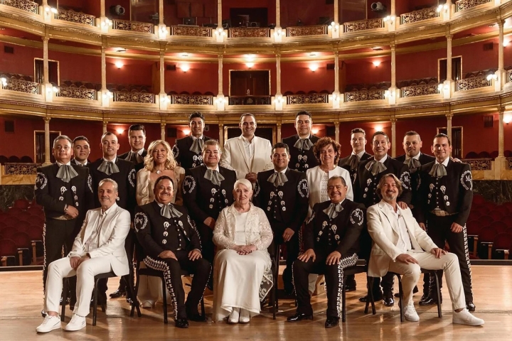 Mocedades y Mariachi Vargas presentarán versión de &#039;La Bikina&#039; en Madrid