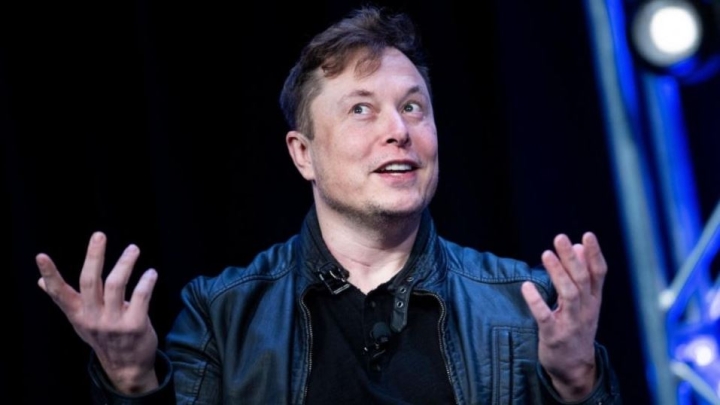 Elon Musk se encuentra listo para implantar microchips en cerebros humanos