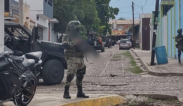 Denuncian a militares por catear domicilios en Zacatepec sin orden judicial