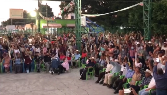 Alrededor de 900 personas votaron a favor de que Tetelcingo se convierta en municipio indígena