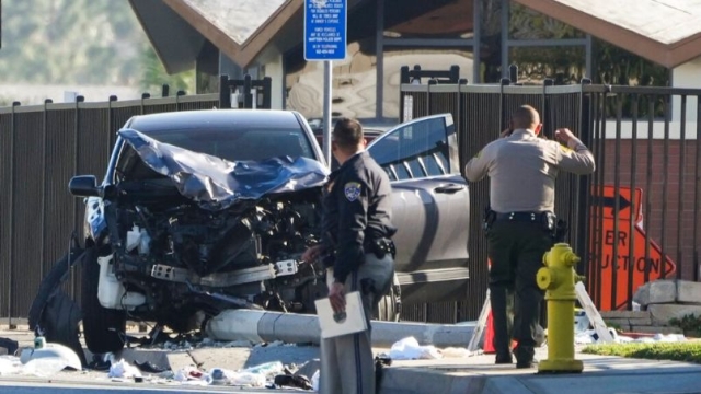 Atropellamiento múltiple en Los Ángeles deja al menos 25 heridos