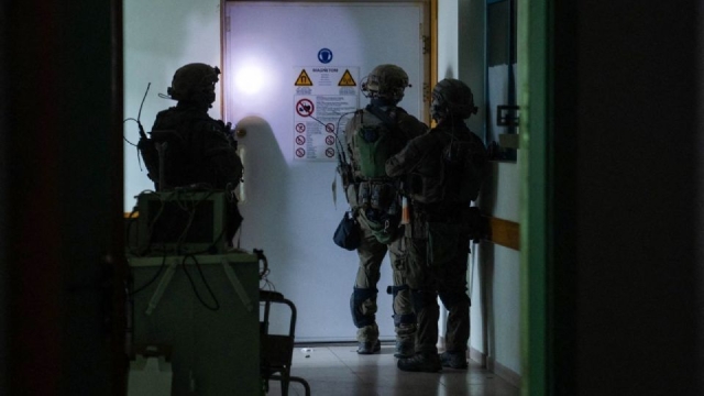Fuerzas israelíes ordenan evacuación del hospital Al Shifa