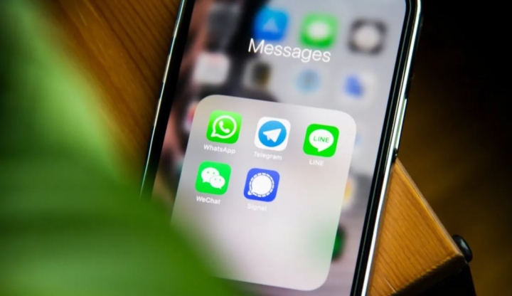 No dependas de WhatsApp: las mejores alternativas para felicitar el Año Nuevo por el móvil