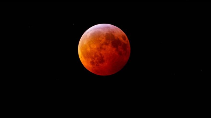 Prepárate para la ‘Luna de Sangre’: Así puedes ver el eclipse lunar del 15 y 16 de mayo en México