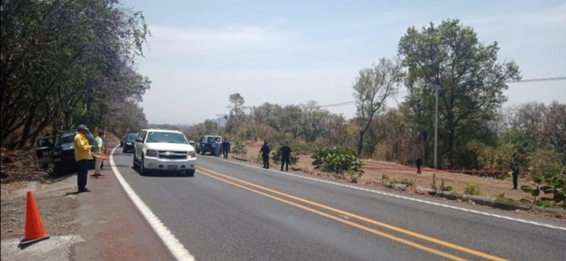Hallan el cadáver embolsado de un hombre en autopista La Pera-Cuautla