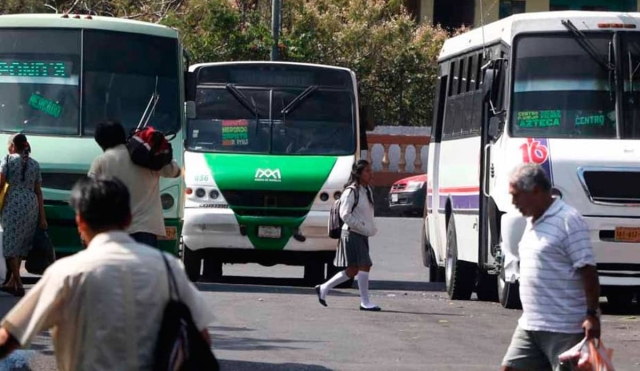 Transportistas de la zona sur insistirán en aumento al pasaje