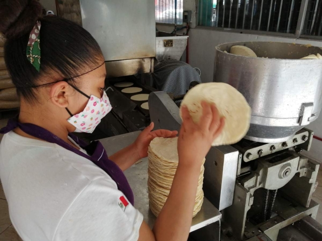 Actualmente el kilo de tortilla se vende en 22 pesos en Cuernavaca y la zona conurbada. 