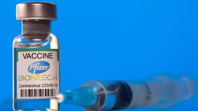 Pfizer pide a Brasil autorizar vacuna COVID.