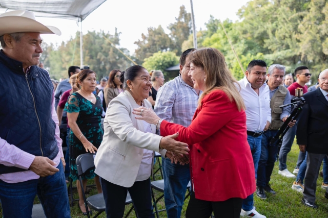 Juanita Ocampo agradece a la gobernadora Margarita González por entrega de patrullas en Temixco