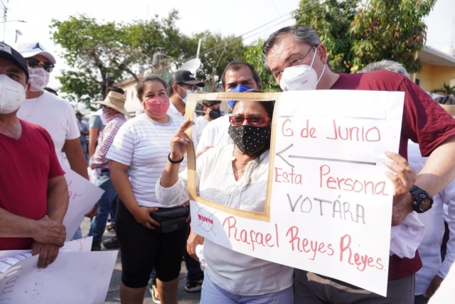 Se compromete Rafa Reyes a rehabilitar y operar tres centros de salud más en Jiutepec