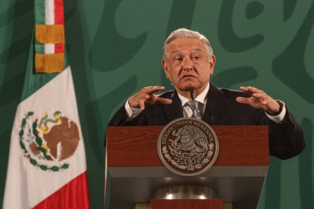 AMLO aseguró que México no será campamento de migrantes.