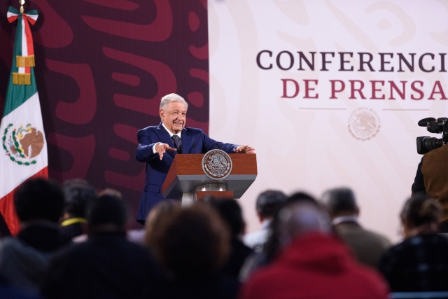 AMLO afirma que Sheinbaum será la presidenta más popular del mundo