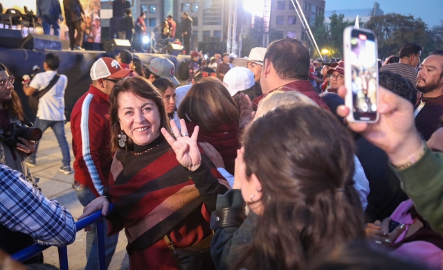 Asistió Margarita González Saravia a cierre de precampaña de Claudia Sheinbaum en CDMX