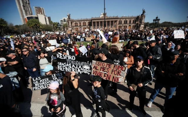 Protesta en Monterrey: Exigen cierre de refinería Pemex en Cadereyta