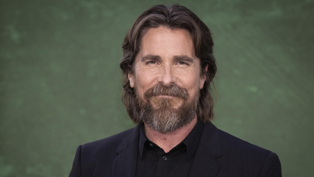 Muestran primer vistazo a Christian Bale como el nuevo monstruo de Frankestein
