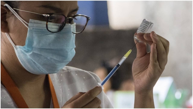 Vacunación COVID se extendería hasta el primer trimestre del 2022.