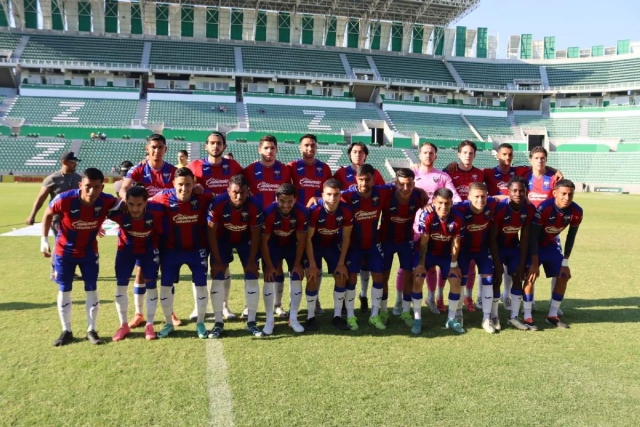 Con este resultado, el equipo azulgrana se consolidó como el líder absoluto del torneo y mantiene el invicto en el estadio Agustín &quot;Coruco&quot; Díaz.