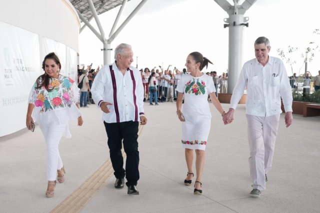 AMLO y Sheinbaum inauguran el Tren P’atal en la Ruta del Tren Maya