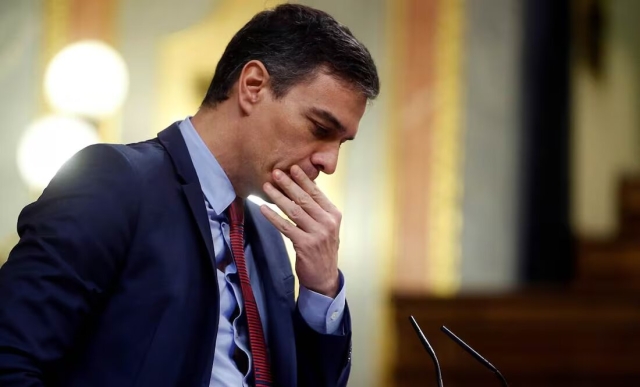 Pedro Sánchez denuncia por prevaricación a juez que investiga a su esposa en España