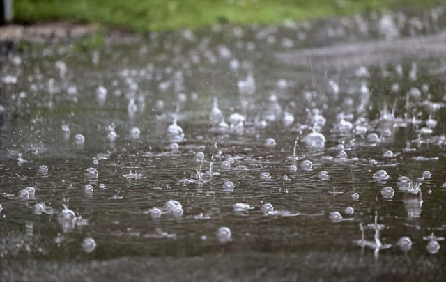 Dominio de cielo medio nublado con posibles lluvias y chubascos dispersos en Morelos