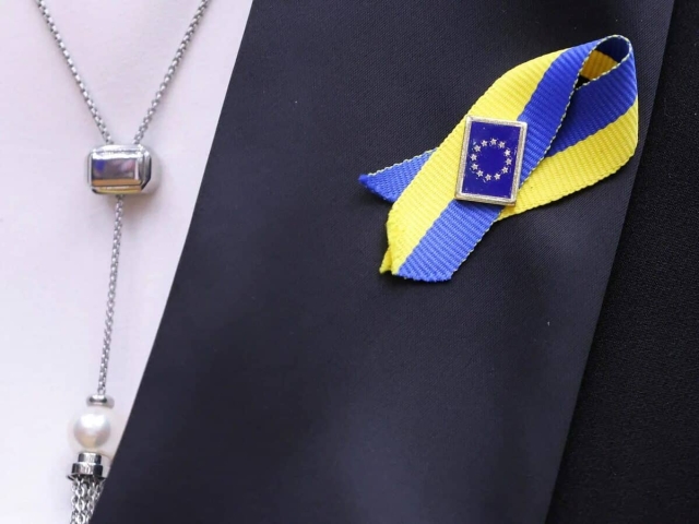 La Unión Europea aprobó iniciar el proceso de adhesión de Ucrania, Moldavia y Georgia