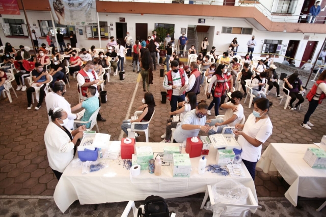Exitosa jornada de vacunación del ISSSTE en sede del gobierno municipal: ayuntamiento