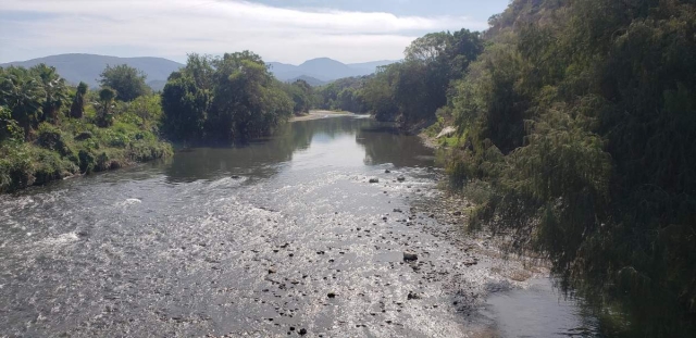 El río Apatlaco es contaminado de manera grave.