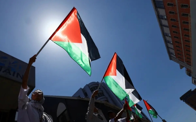 Rusia insta a palestinos a crear su propio Estado