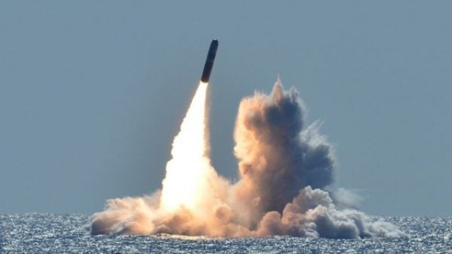 Corea del Norte lanza 2 misiles balísticos al mar de Japón