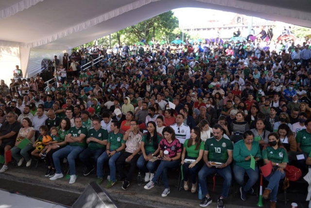 Viven morelenses momentos emocionantes al lado de Cuauhtémoc Blanco en el debut de la Selección Mexicana en Qatar 2022