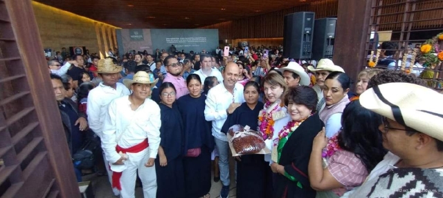 Representantes de las comunidades indígenas de Morelos acudieron al evento.