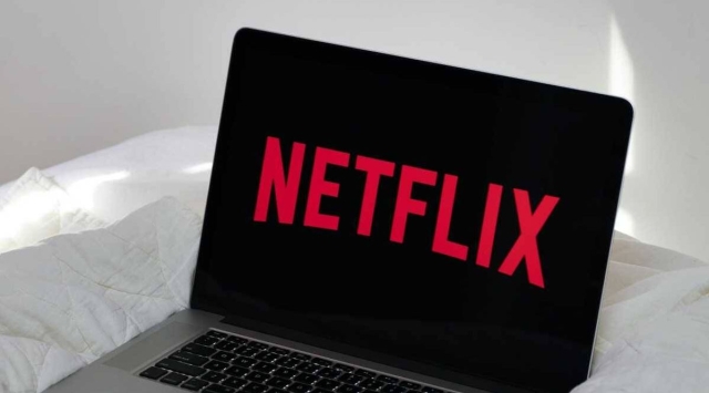 Por subir sus precios, Netflix enfrenta una demanda y así respondió