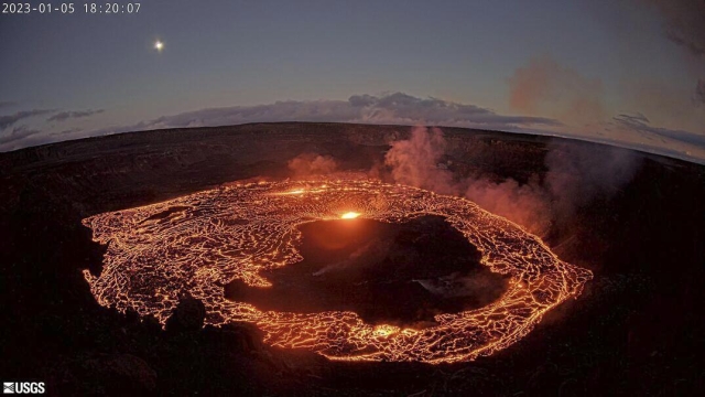 Volcán Kilauea de Hawái vuelve a entrar en erupción; elevan nivel de alerta
