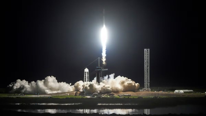 Despega la misión Polaris de SpaceX: busca lograr primera caminata espacial privada