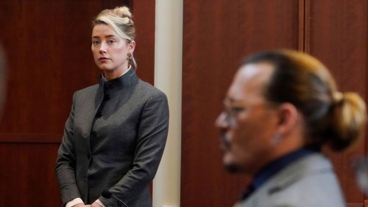 Amber Heard presenta documentos para declarar nulo juicio contra Johnny Depp por jurado ‘falso’