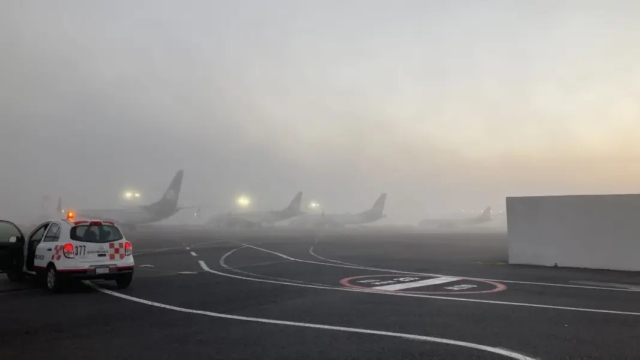 AICM y AIFA reanudan vuelos tras banco de niebla