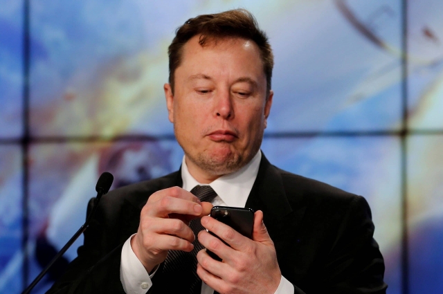 Así influyen los tuits de Elon Musk y las decisiones de Tesla en el precio de bitcoin