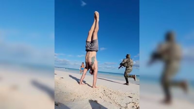 Persecución en playa de Tulum interrumpe transmisión de clase de yoga