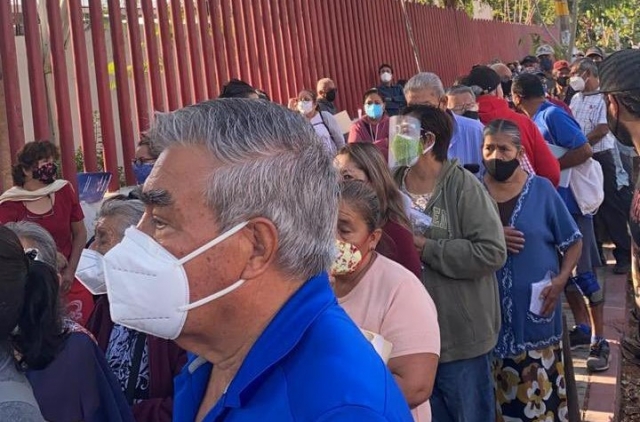 Avanza vacunación contra covid-19 a adultos mayores en Morelos