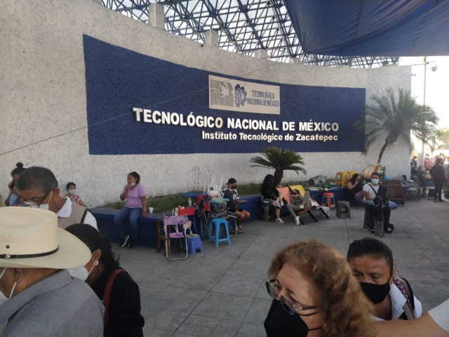 Largas filas para vacunación en Jojutla, Zacatepec, Tlaquiltenango, Tlaltizapán y Xoxocotla