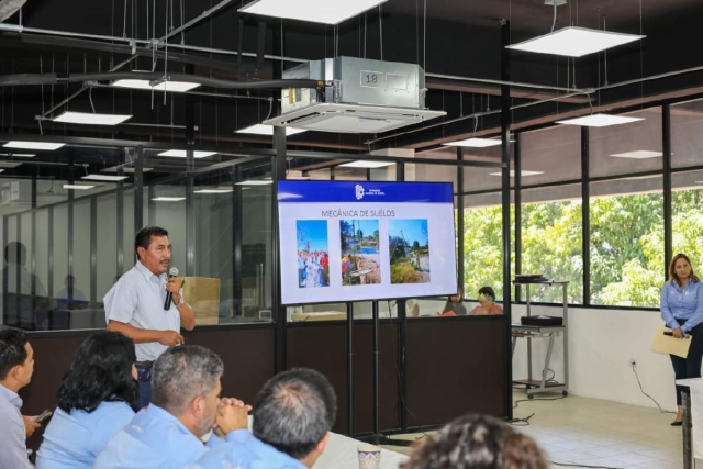 El Ayuntamiento de Zacatepec recibió dos proyectos de parte del Tecnológico de Zacatepec, pero no se informó cuándo los va a ejecutar.